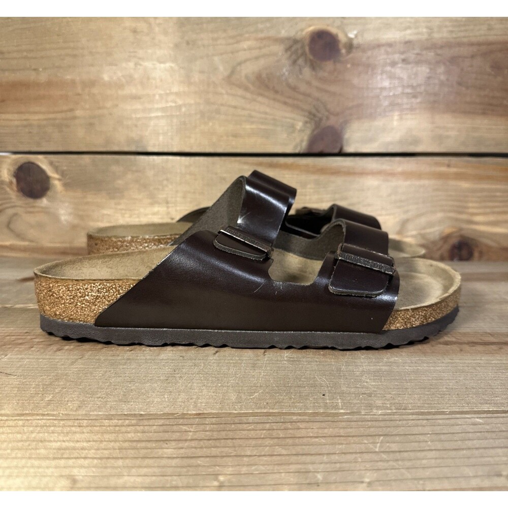 Women’s 11/Mens 9 Birkenstock Arizona BS Brown Leather Two-Strap Buckle Sandals